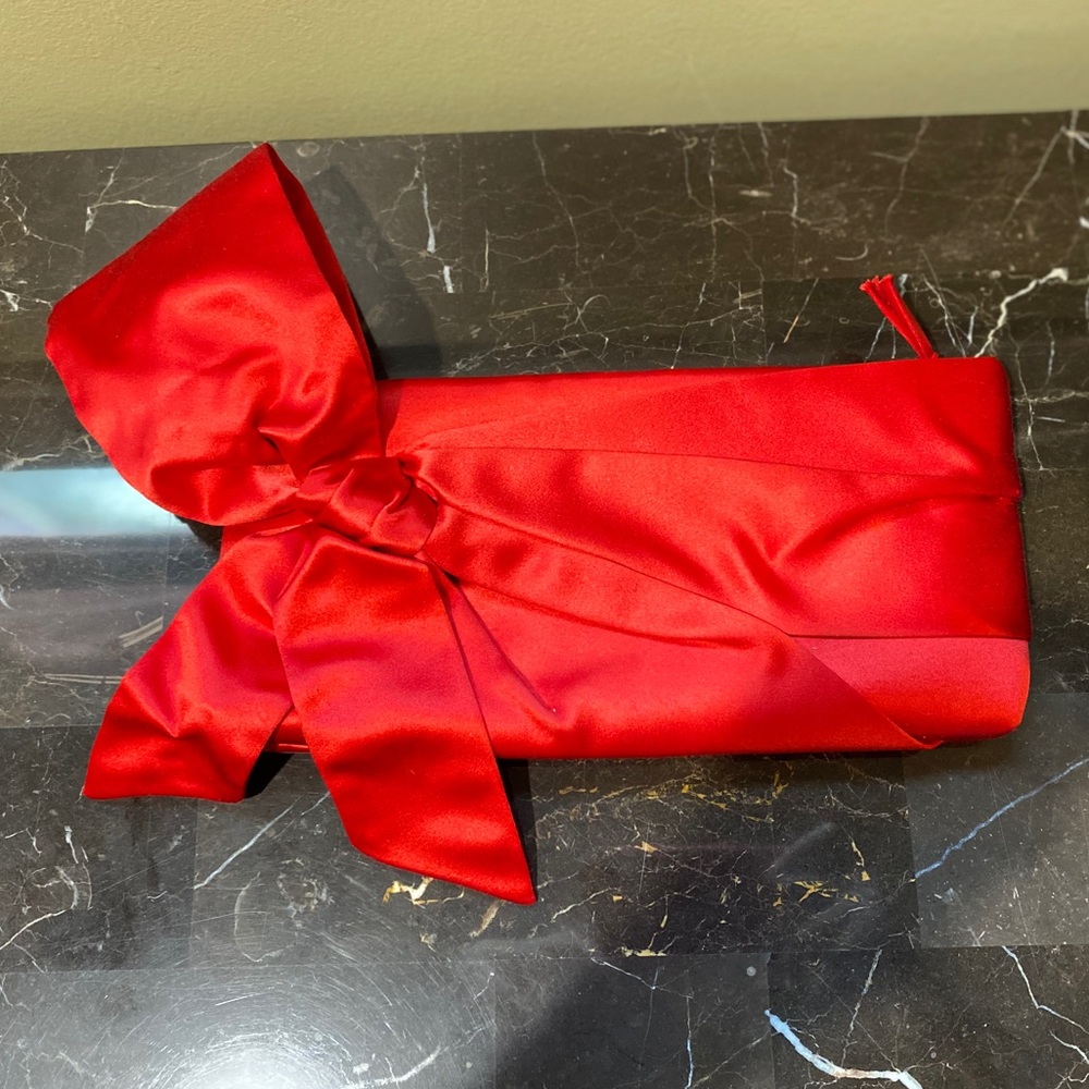 Valentino clutch